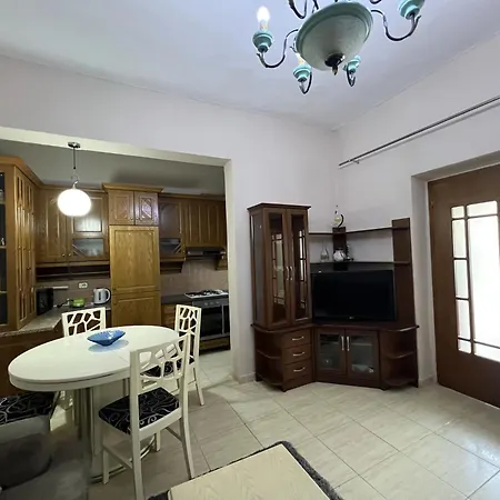 Apartment Joel House Tirana